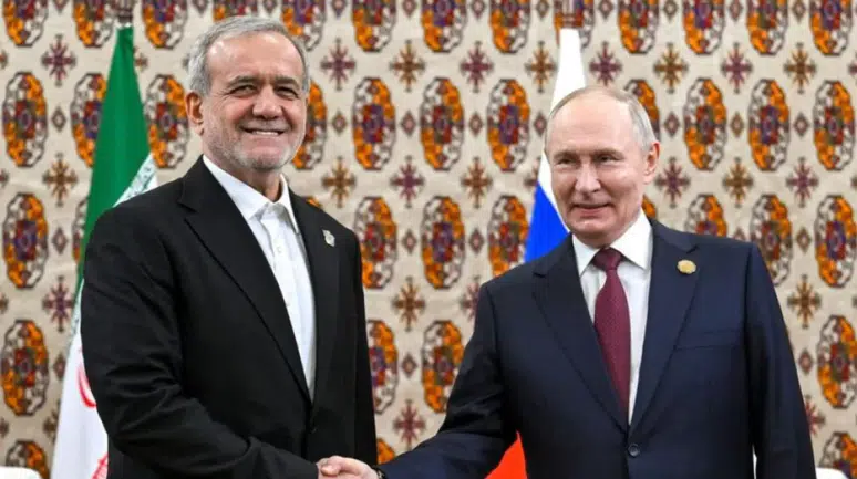 Putin, İran Cumhurbaşkanı Pezeşkiyan ile görüştü