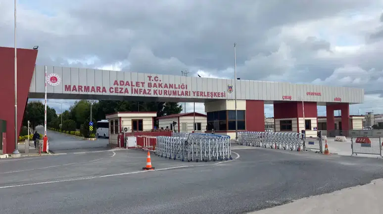 İBB duruşmasında çekilen görüntülere soruşturma başlatıldı