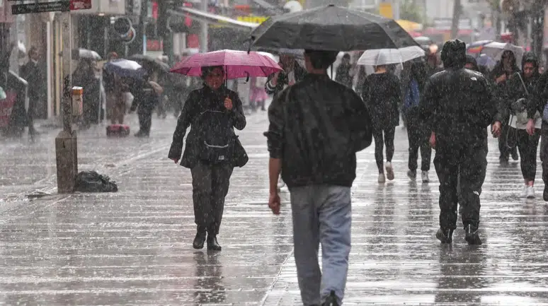 İçişleri Bakanlığı'ndan 8 il için 'Sarı' kodlu uyarı