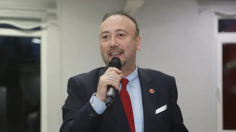 Uşak Belediye Başkanı Özkan Yalım tutuklamaya sevk edildi