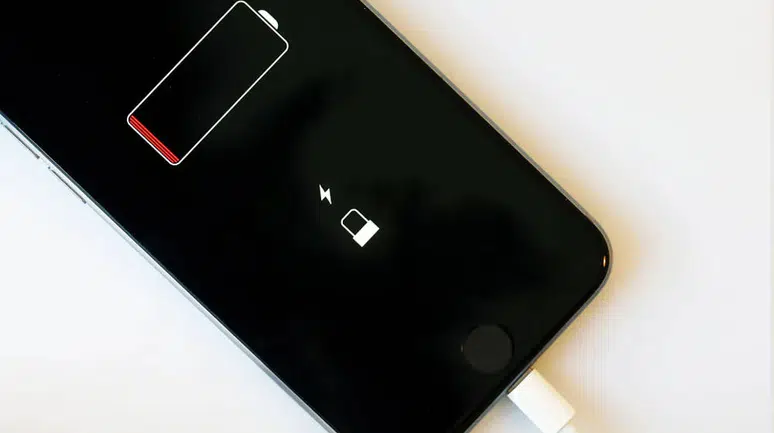 5G Teknolojisi Şarjı Hızlı Mı Bitiriyor? Pil Kullanımına Etkileri Nelerdir?