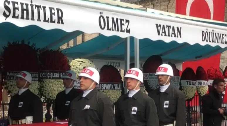 Askeri aracın devrildiği kazada şehit sayısı 2'ye yükseldi