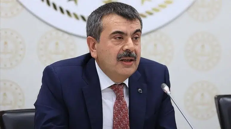 "Ülkemizi birlikte daha güzel bir geleceğe taşıyacağız"