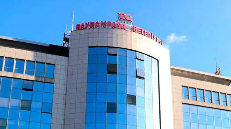 Bayrampaşa Belediyesi'nde CHP'li 2 meclis üyesi istifa etti