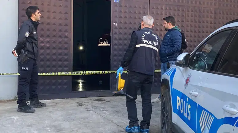 Kocaeli'de şüpheli ölüm : İki gün önce kiraladığı iş yerinde ölü bulundu