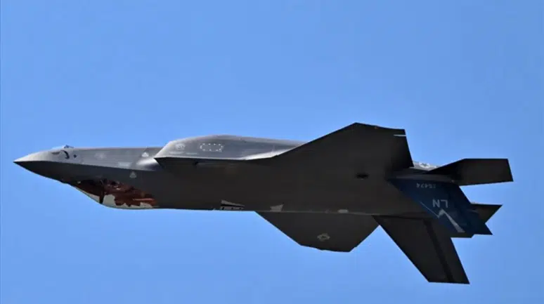 İran, ABD'ye ait F-35 savaş uçağını vurdu