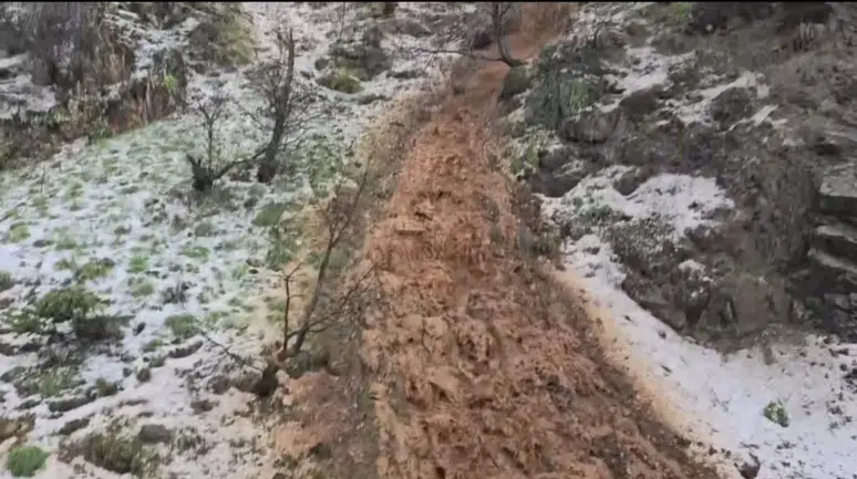 Tunceli'de Munzur Vadisi'nde sel meydana geldi