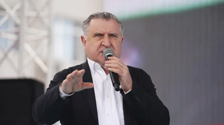 Bakan Bak, Silivrikapı Spor Köyü açılışında konuştu