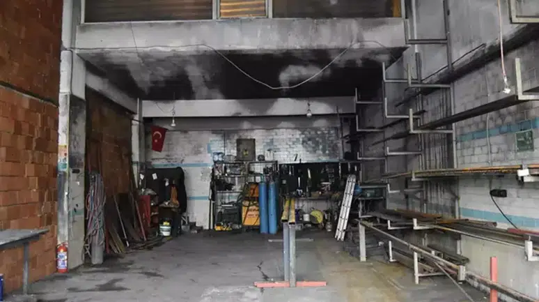 Sobaya dökülen tiner faciaya neden oldu : 2 ölü