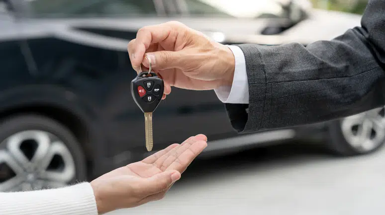 İkinci el otomobil piyasasında reel fiyatlar düştü