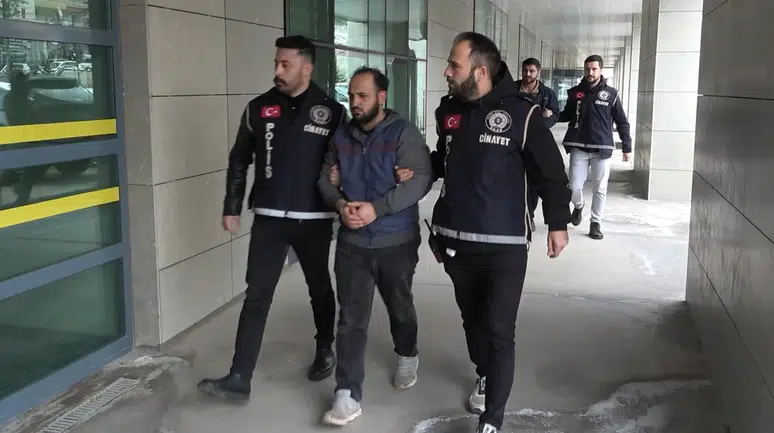 Kırıkkale'de doğum servisinde ablaları ile erkek arkadaşını yaralayan 3 kardeş tutuklandı