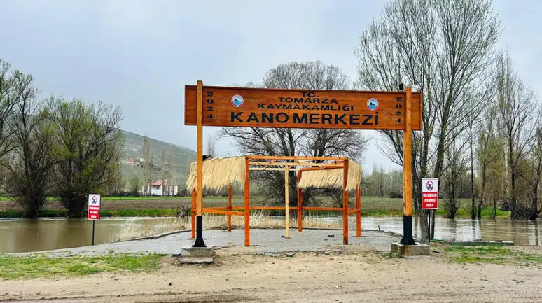 Kayseri'de Zamantı Irmağı taştı