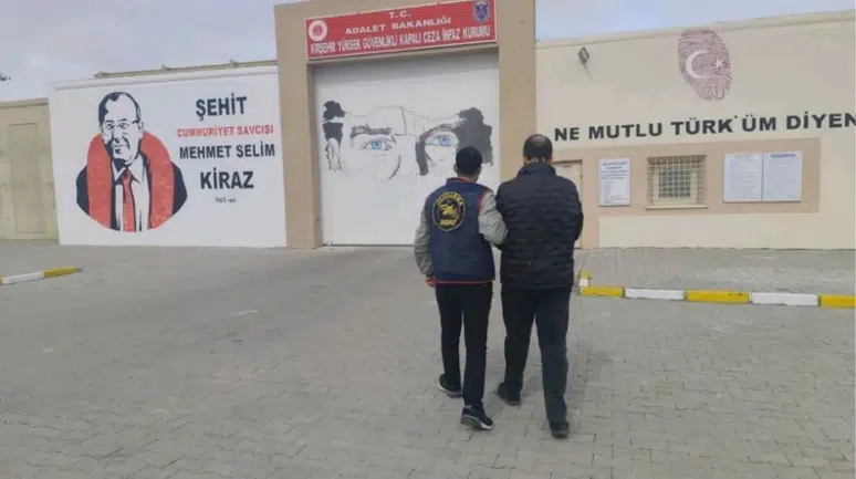 Kırşehir’de FETÖ’den 6 yıl 3 ay hapis cezası bulunan şahıs yakalandı