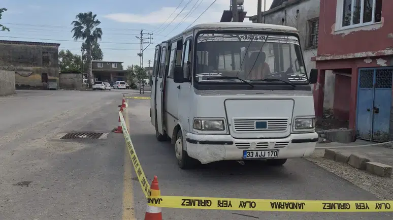 Mersin'de 2 yaşındaki çocuk babasının kullandığı aracın altında kaldı