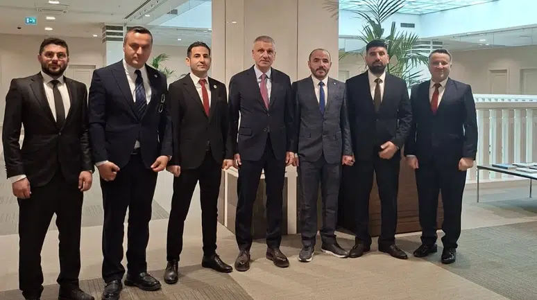 YHS EĞİTİM-SEN heyeti, Cumhurbaşkanı Başdanışmanı Oktay Saral ile görüştü