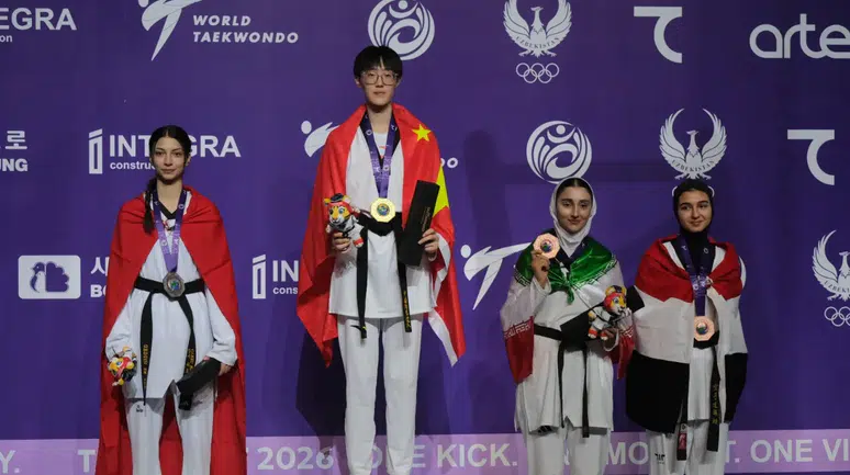 Milli taekwondocu Cansu Şeyhoğlu dünya ikincisi oldu