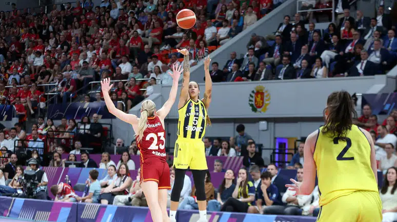 Kadınlar EuroLeague'de şampiyon Fenerbahçe Opet