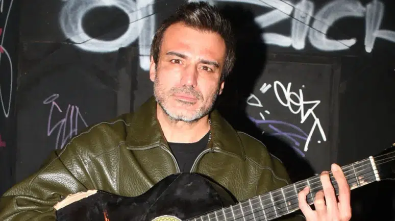 Sokak sanatçısı Rıza Tamer hayatını kaybetti