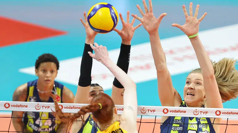 Vodafone Sultanlar Ligi final serisinde eşitlik : Şampiyonluk yolunda üçüncü randevu bugün