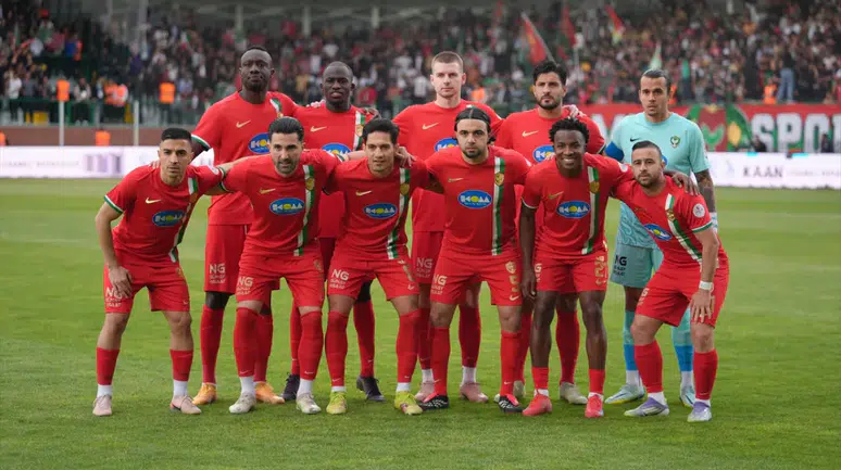 Süper Lig'e yükselen ikinci takım Amedspor oldu