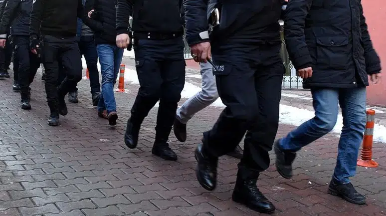 23 ilde uyuşturucu operasyonu : 402 şüpheliye gözaltı