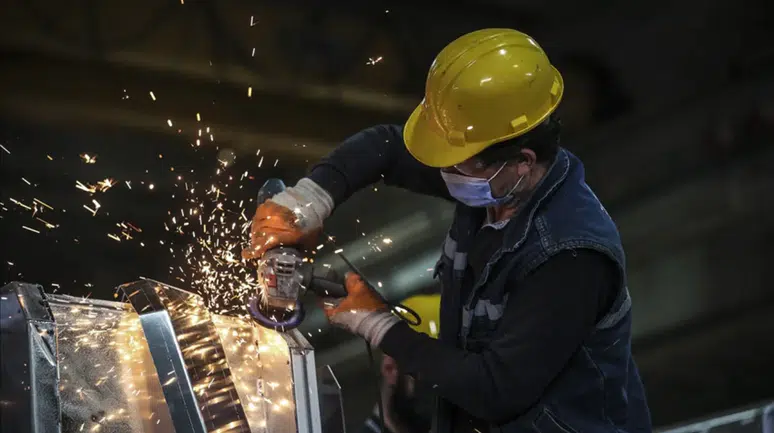 TÜİK açıkladı : Sanayi üretimi yıllık %1,1 azaldı