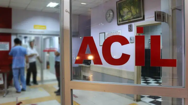 Hakkari'de iki aile arasında kavga : 8 kişi yaralandı