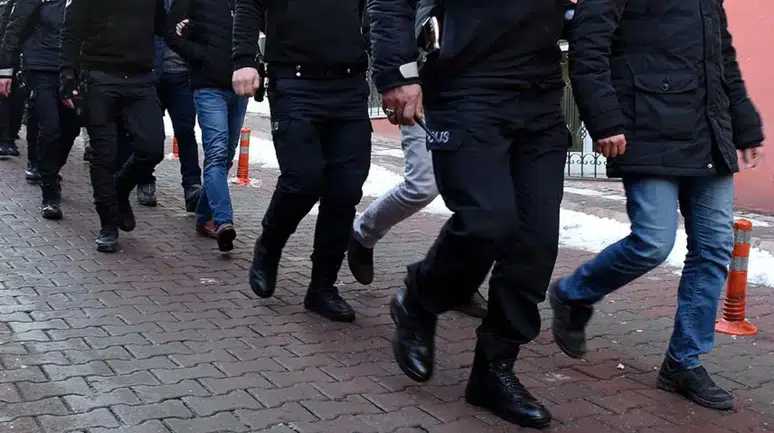 Necati Arabacı suç örgütüne darbe vuruldu : 5 gözaltı