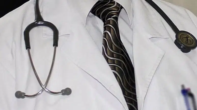 Samsun'da rüşvet operasyonu kapsamında 2 doktor tutuklandı