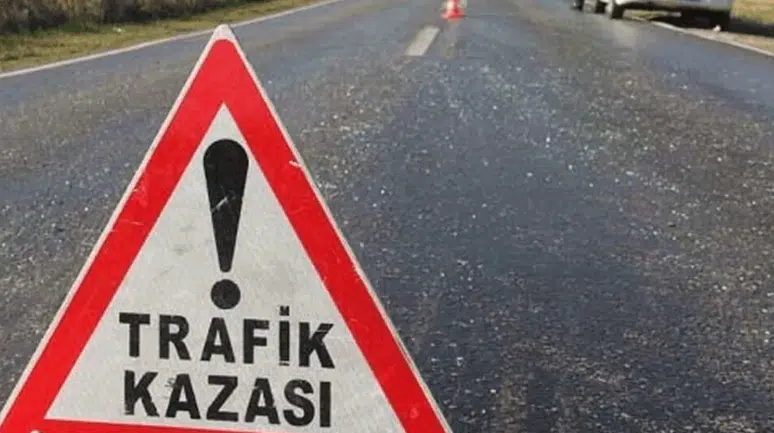 Siirt'te kaza : 2 otomobil çarpıştı, 6 kişi yaralandı