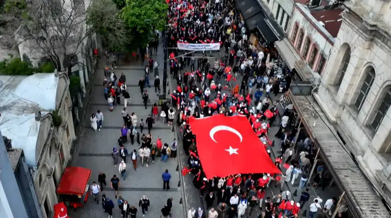 İstanbul’un fethinin 573. yılı coşkuyla kutlandı