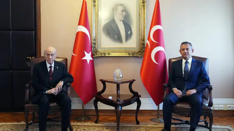 Bahçeli, Özgür Özel ile telefonda görüştü
