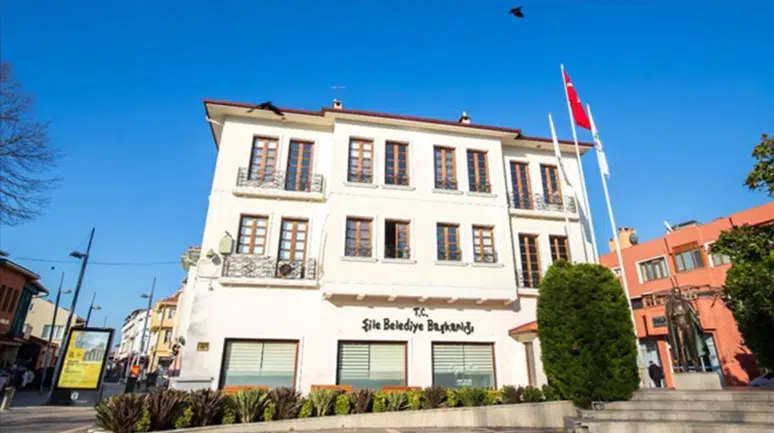 Şile Belediyesi soruşturmasında 17 şüpheli adliyeye sevk edildi