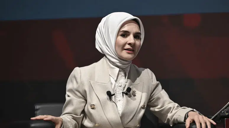 Bakan Göktaş, 'Ailede Türkiye Yüzyılı Zirvesi'nde
