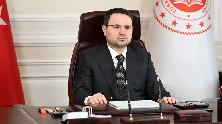 Bakan Gürlek : Muhtar devletin en temel direğidir