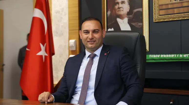 Kilis Belediye Başkanı Bilecek, CHP'den istifa etti