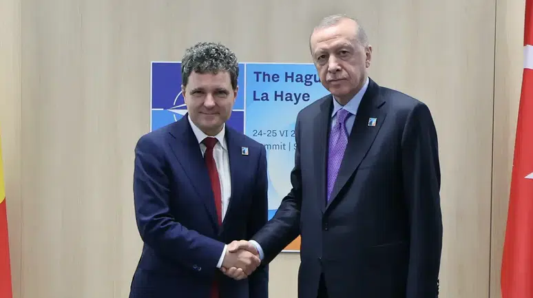 Cumhurbaşkanı Erdoğan, Romanya Cumhurbaşkanı Dan ile görüştü