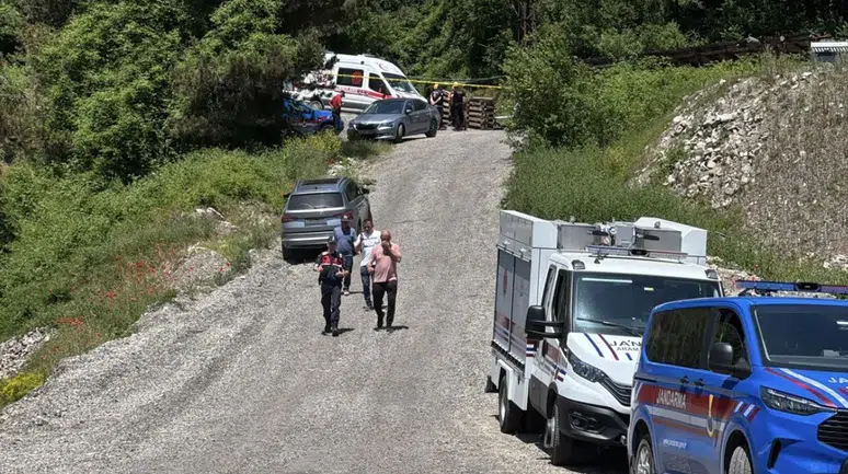 Bolu'da maden ocağı göçüğünde mahsur kalan işçinin cansız bedenine ulaşıldı
