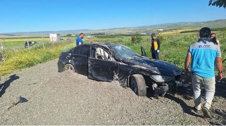 Siirt Kurtalan’da tır ile otomobil çarpıştı : 3 kişi yaralandı
