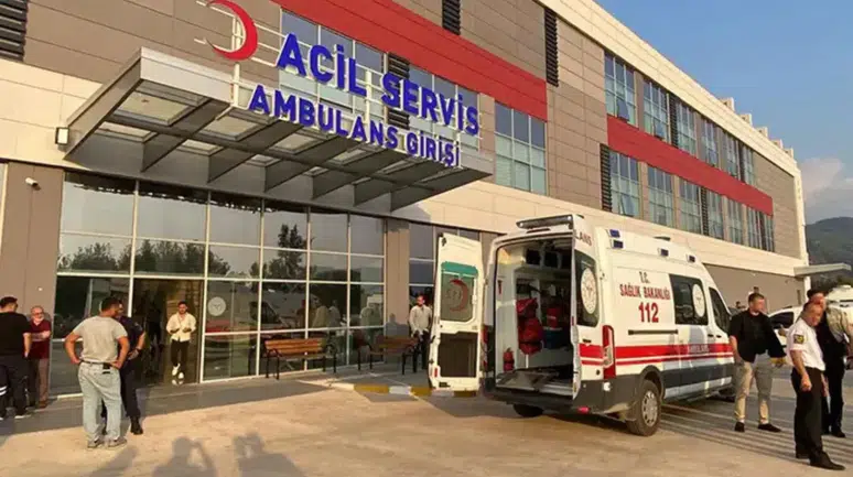 Osmaniye'de 53 kişi, gıda zehirlenmesi şüphesiyle hastaneye başvurdu
