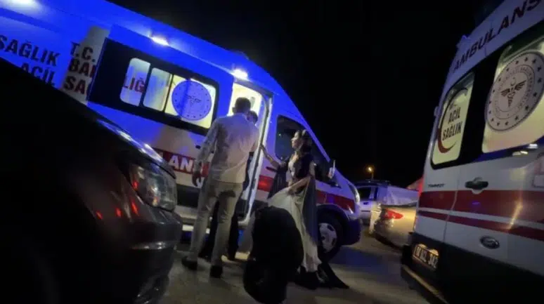 Bolu'da düğün salonunda gelin ve erkek tarafı arasında kavga : 3 yaralı