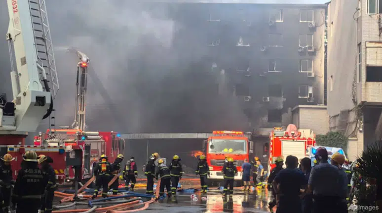 Çin'de ayakkabı fabrikasında yangın : 28 kişi öldü