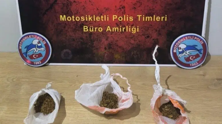 Uzunköprü'de Yunus timlerinden uyuşturucu operasyonu : 2 gözaltı