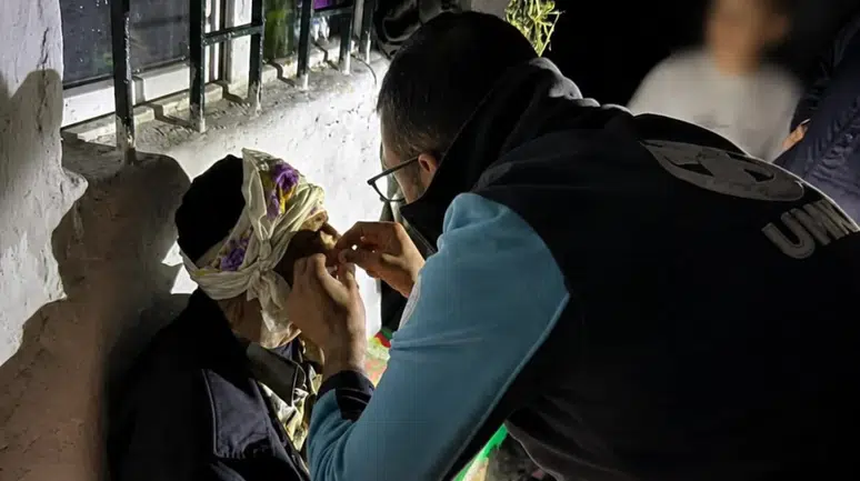 Kars'ta UMKE'den kurtarma operasyonu : Yaylada yaralanan yaşlı adam için seferber oldular