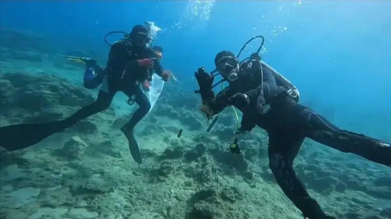 Fethiye Göcek Halk Plajı'nda deniz dibi temizliği yapıldı