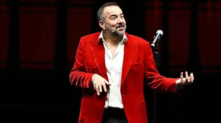 Ata Demirer yaz turnesine çıkıyor : Gazino gösterisiyle şehir şehir gezecek