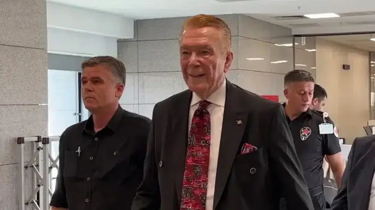 'Para işlerine karışmaması için uyardım'