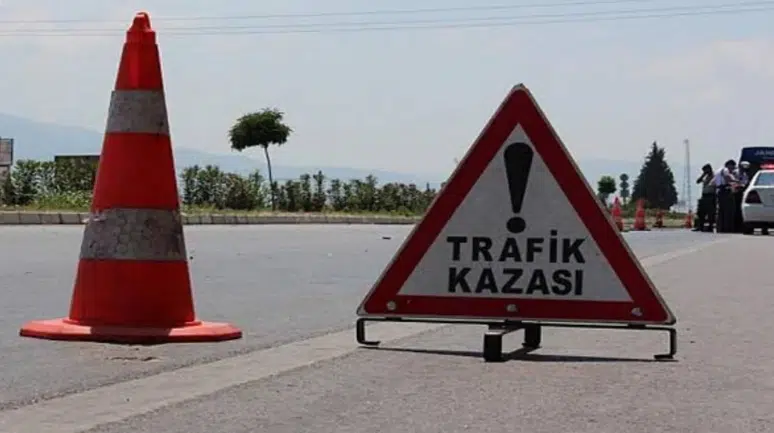 Trabzon'da 6 araçlı zincirleme trafik kazası : 3 yaralı