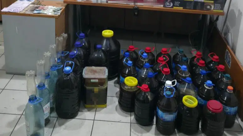 Artvin'de evinde 304 kilo kaçak bal bulunan şüpheli tutuklandı