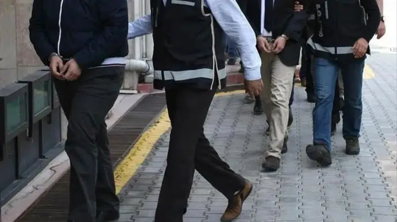 Ankara'da eğlence mekanlarına 'fuhuş' operasyonu : 19 tutuklama